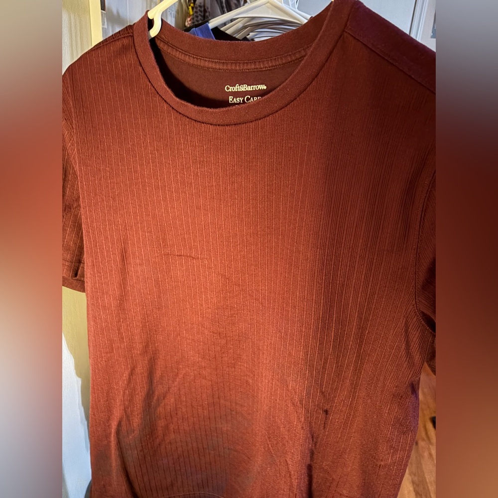 red shirt